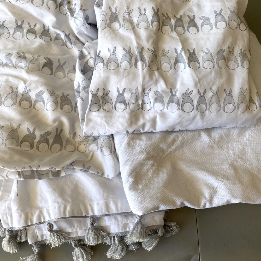 Bunny crib sheet, protector and skirt